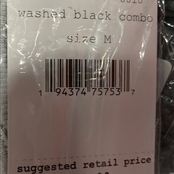 🎉HPx2🎉 WE The FREE PEOPLE Tie Dyed Top Washed Black Combo Trendy New with Tags - Picture 3 of 4